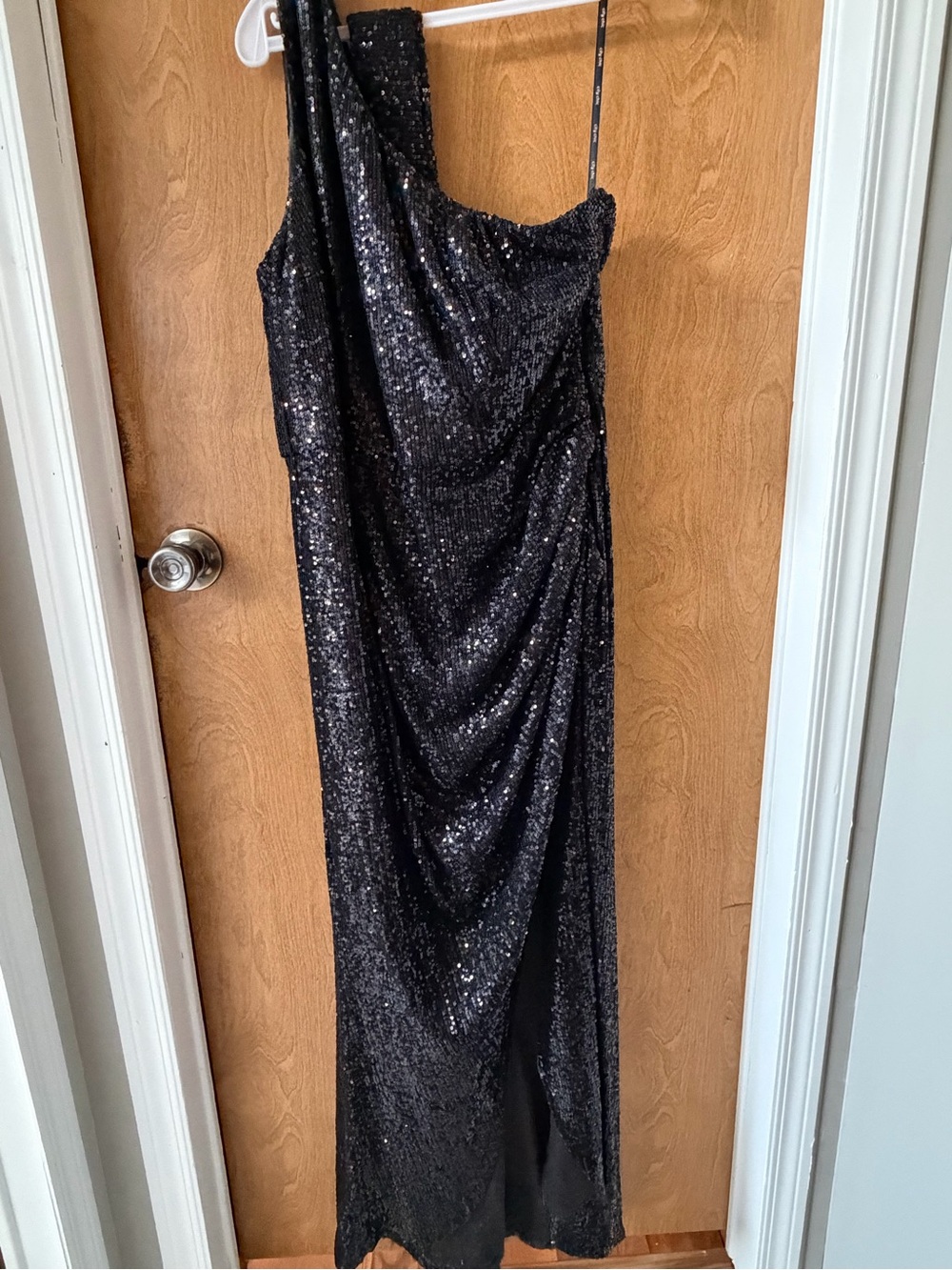 Luxe Black Sequin One-Shoulder Evening Gown